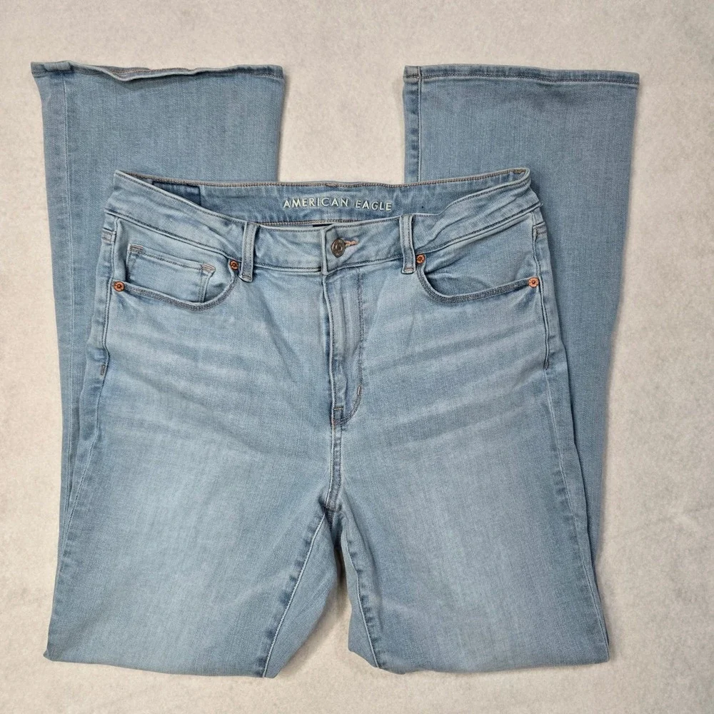 American Eagle High Rise Skinny Kick Jeans Light Wash Blue Next Level Stretch 12